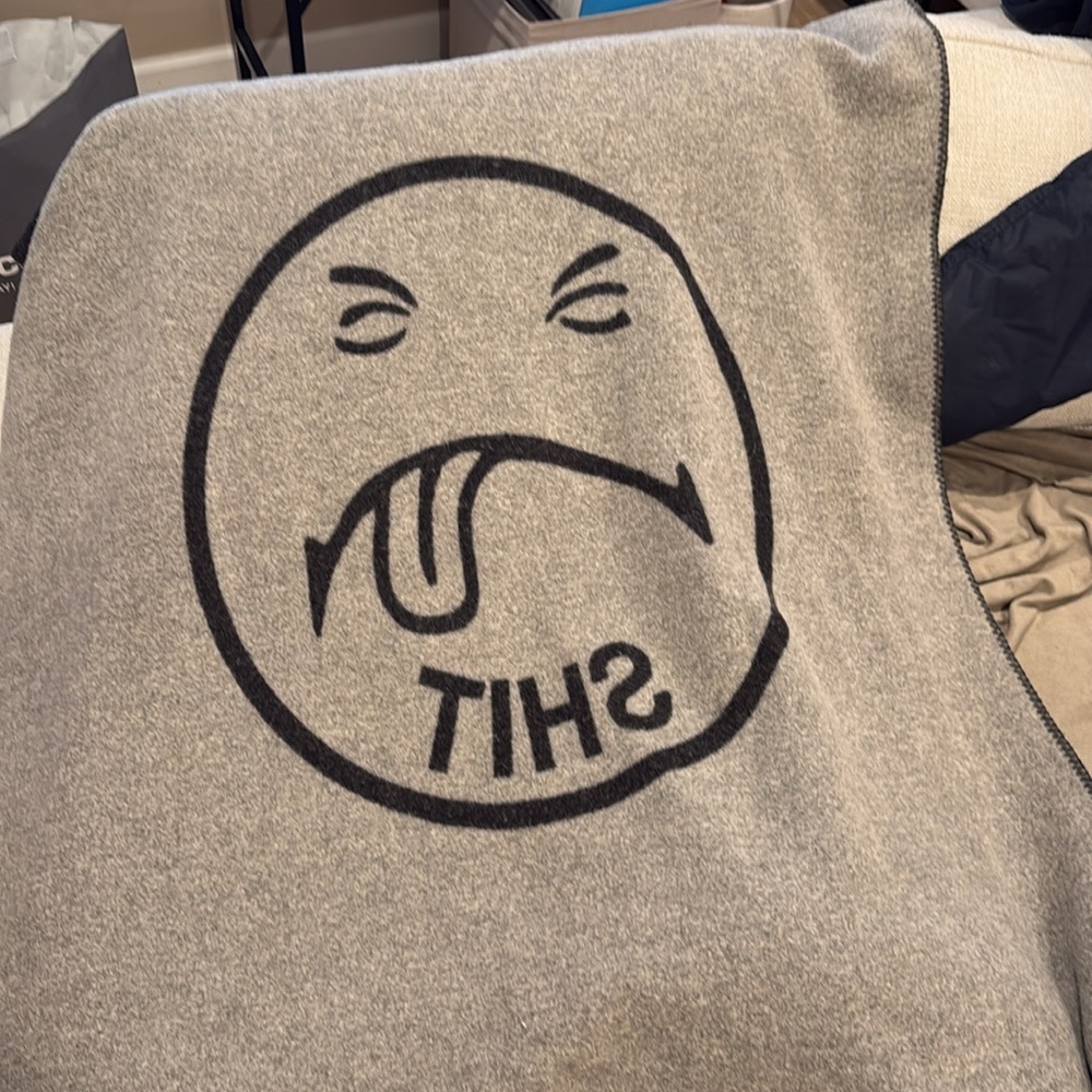 Supreme wool - Picture 2 of 3